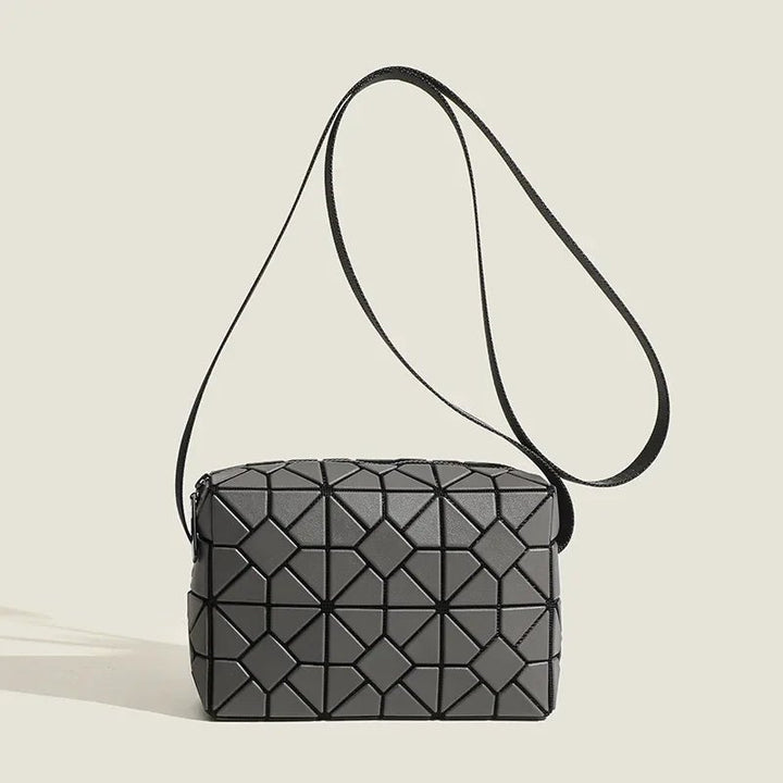 Élan Shoulder Bag