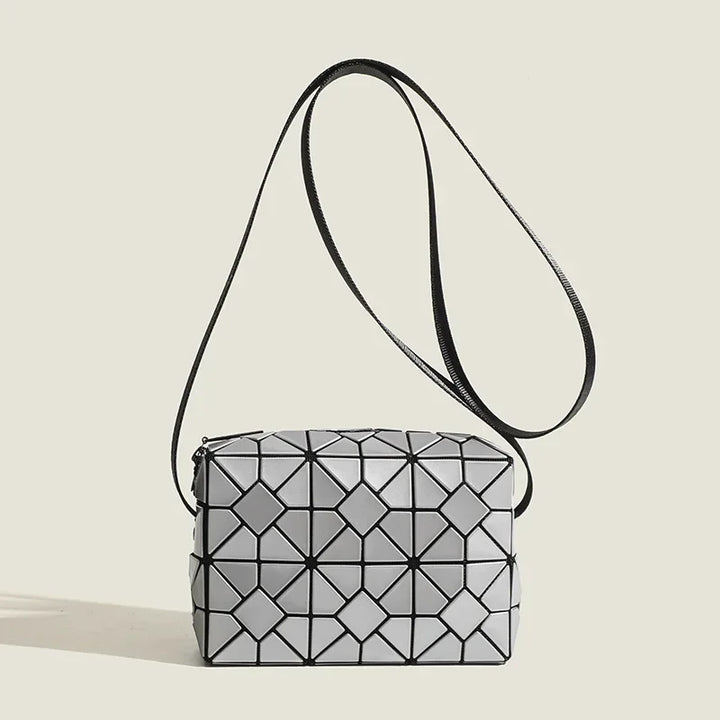 Élan Shoulder Bag