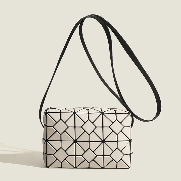 Élan Shoulder Bag